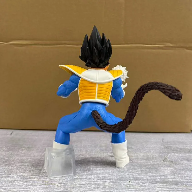 17CM Anime Dragon Ball Z Vegeta Figur Vegeta Statue mit Künstlichem Mond PVC Action-figuren Sammlung Modell Spielzeug Geschenke – Detail 3