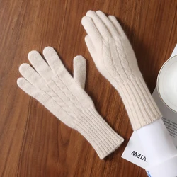 Guantes de lana y Cachemira para mujer, guantes clásicos tejidos con Cable y pantalla táctil con agujero para el dedo, cálidos hasta la muñeca para invierno y otoño, manopla femenina