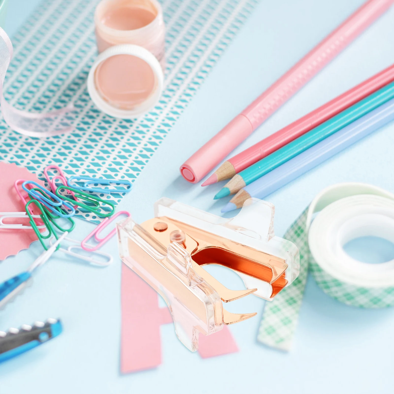 Handheld Staple Puller Compact Ergonomic Staple Removing Tool for Office Accessories Labor Saving Stationery Supply Use