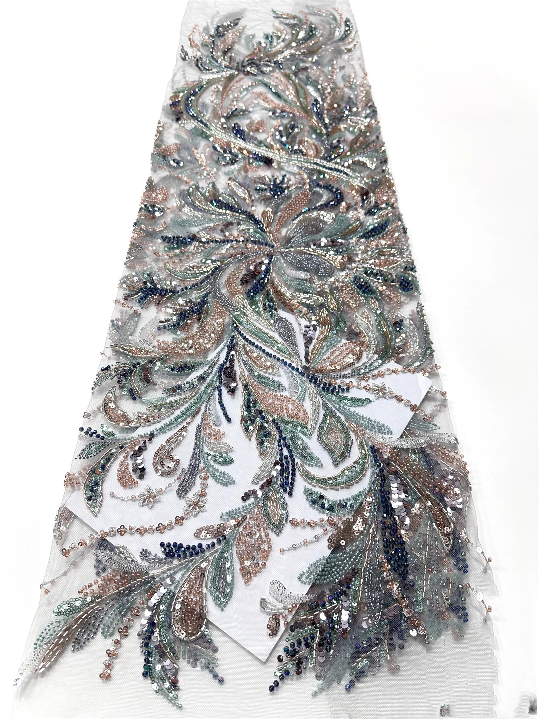 Luxury Hand Beaded Lace Fabric Bridal Fabric High-end Wedding Fabrics French Nigerian Sequins Beads Embroidered on Tulle Textile