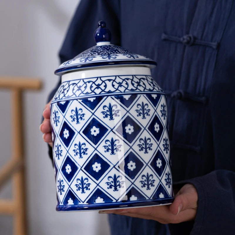 Octagonal Jar Blue White Porcelain Jingdezhen Ceramic Storage Tank Decorative Tea Snacks Jar Porcelain Storage Jar