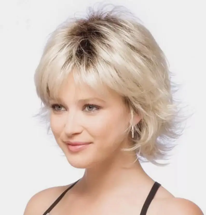 Lady Short Hair Wig Heat Resistant Blonde Mixed Full Wigs + Free wig cap