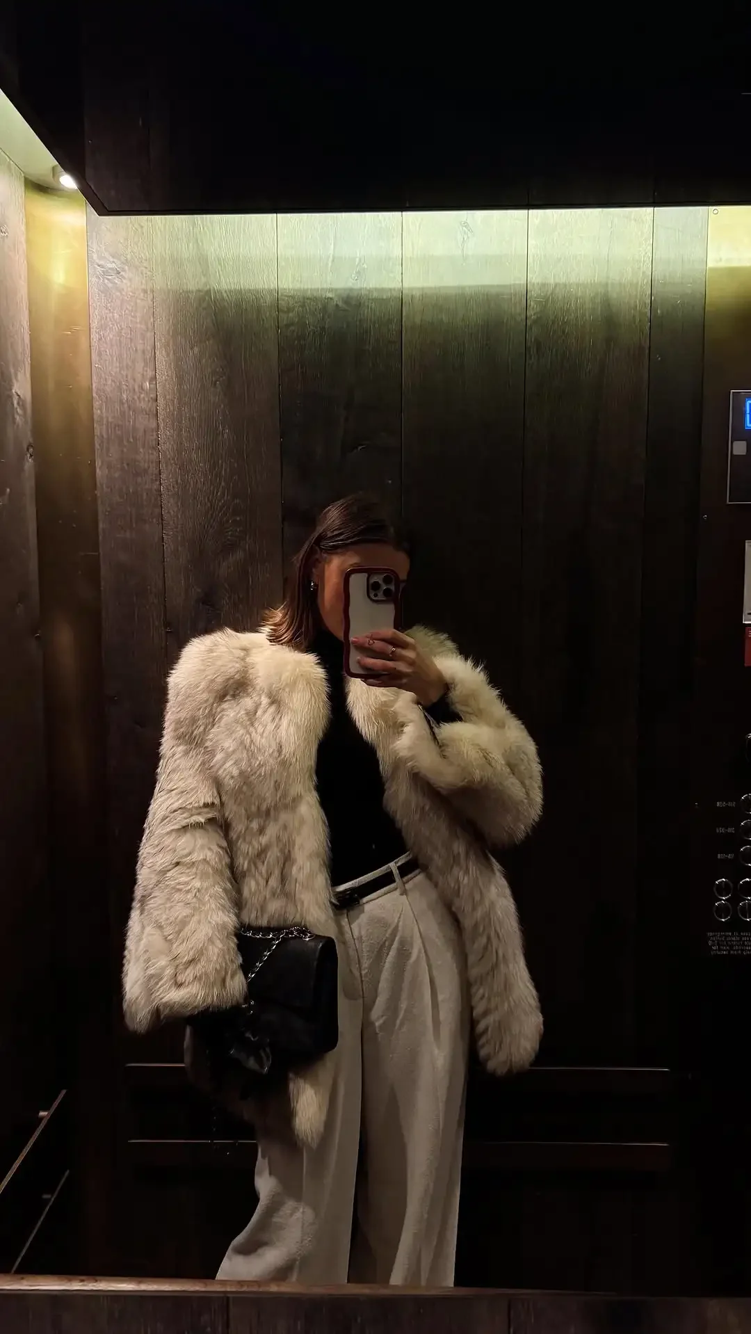 เสื้อโค้ทขนเฟอร์เทียมสุดหรูสำหรับผู้หญิง สไตล์แฟชั่นไฮสตรีท แขนยาว ทรงโอเวอร์ไซส์ แจ็คเก็ตคาร์ดิแกนเก๋ไก๋ หนา อุ่น สำหรับผู้หญิง