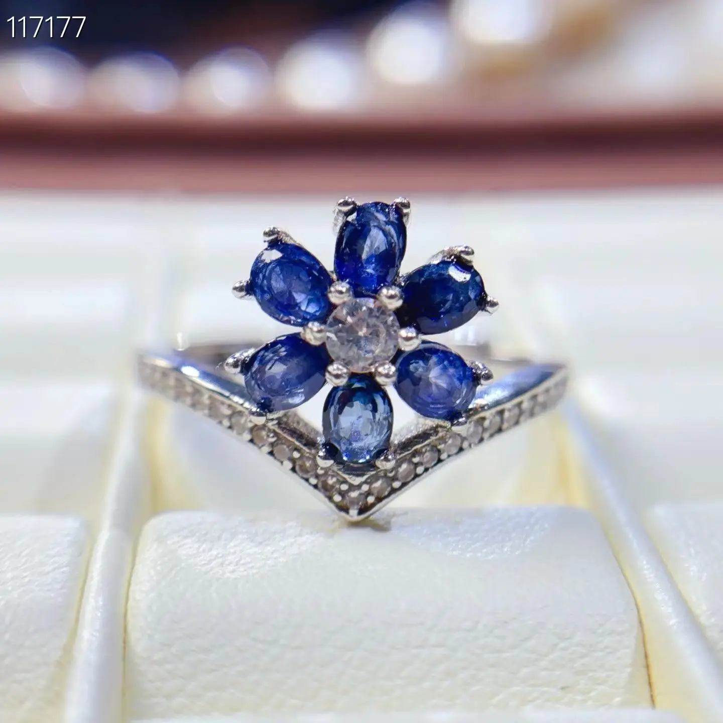 

Marvelous Natural Sapphire Ring 925 Silver Flower Design Ring 3mm*4mm 0.9ct Real Sapphire Jewelry with 18K Gold Plating