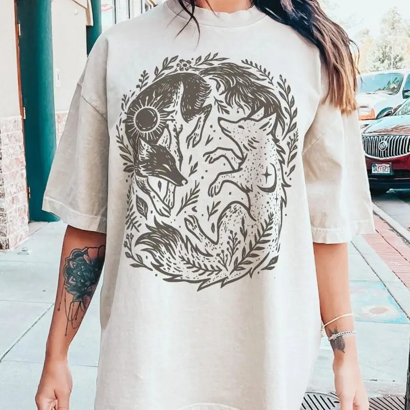 Magic Forest Mystery Animal Pattern Print Cotton T-shirt Dark Academic Natural Aesthetics T-shirt Casual Loose Tops Unisex