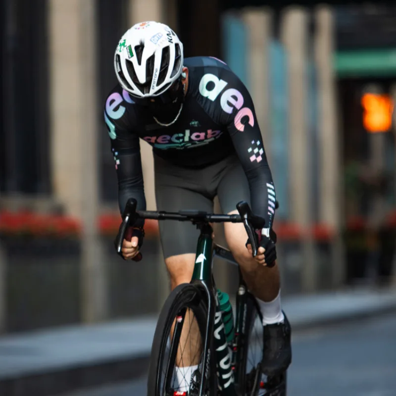 

AEC Men Cycling Jersey YKK Zipper Long Sleeve Bicycle Shirts With 3 Pocket Breathable Road Bike Jersey MTB Clothing Cyber Series