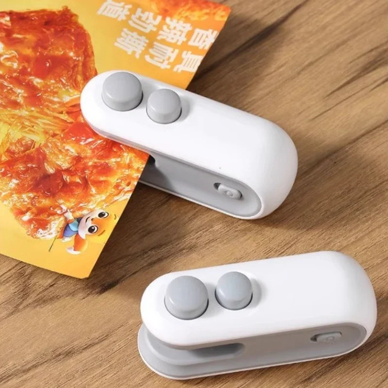 Xiaomi Youpin เครื่องซีลถุงความร้อนขนาดเล็ก เครื่องซีลปากถุง เครื่องซีลอาหารพลาสติก คลิปถุง เครื่องซีลมือถือ เครื่องซีลอาหาร ความร้อน ใหม่