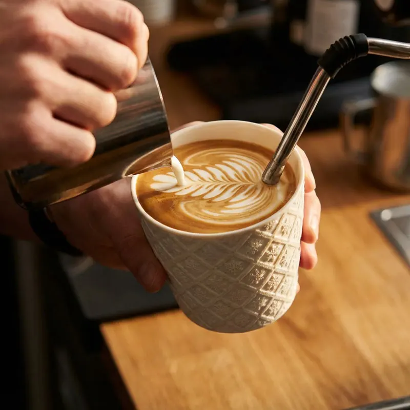 

Jingdezhen Relief Snowflake Pattern Ceramic Cup Winter Gift