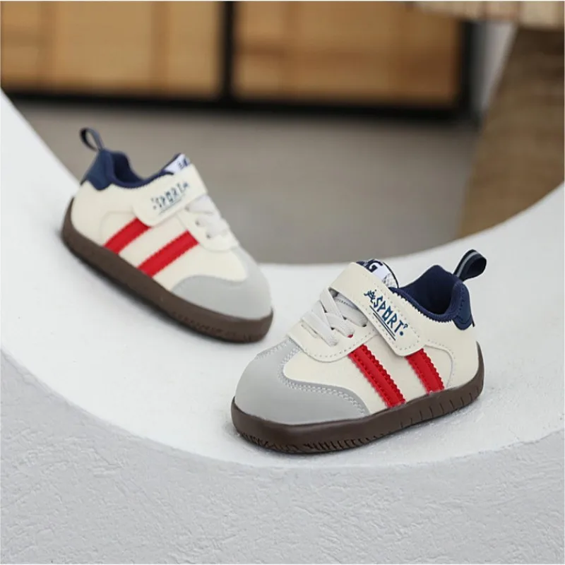 Boys' Baby Casual Shoes Girls' Training Shoes Kids Sports Shoes 2026 Autumn New Lightweight Soft Soled Girls' Board Shoes 17-26