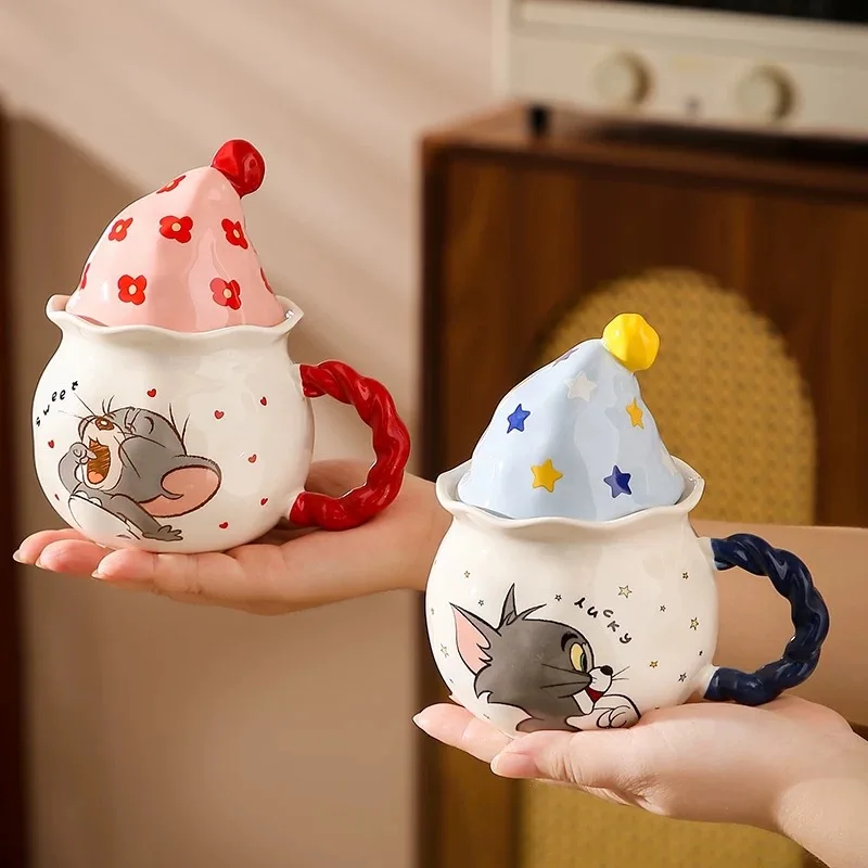 

Anime Tom cat Jerry Mouse ceramic cug High-quality mugs Water cup with lid and handle.Personalized and creative coffee cup