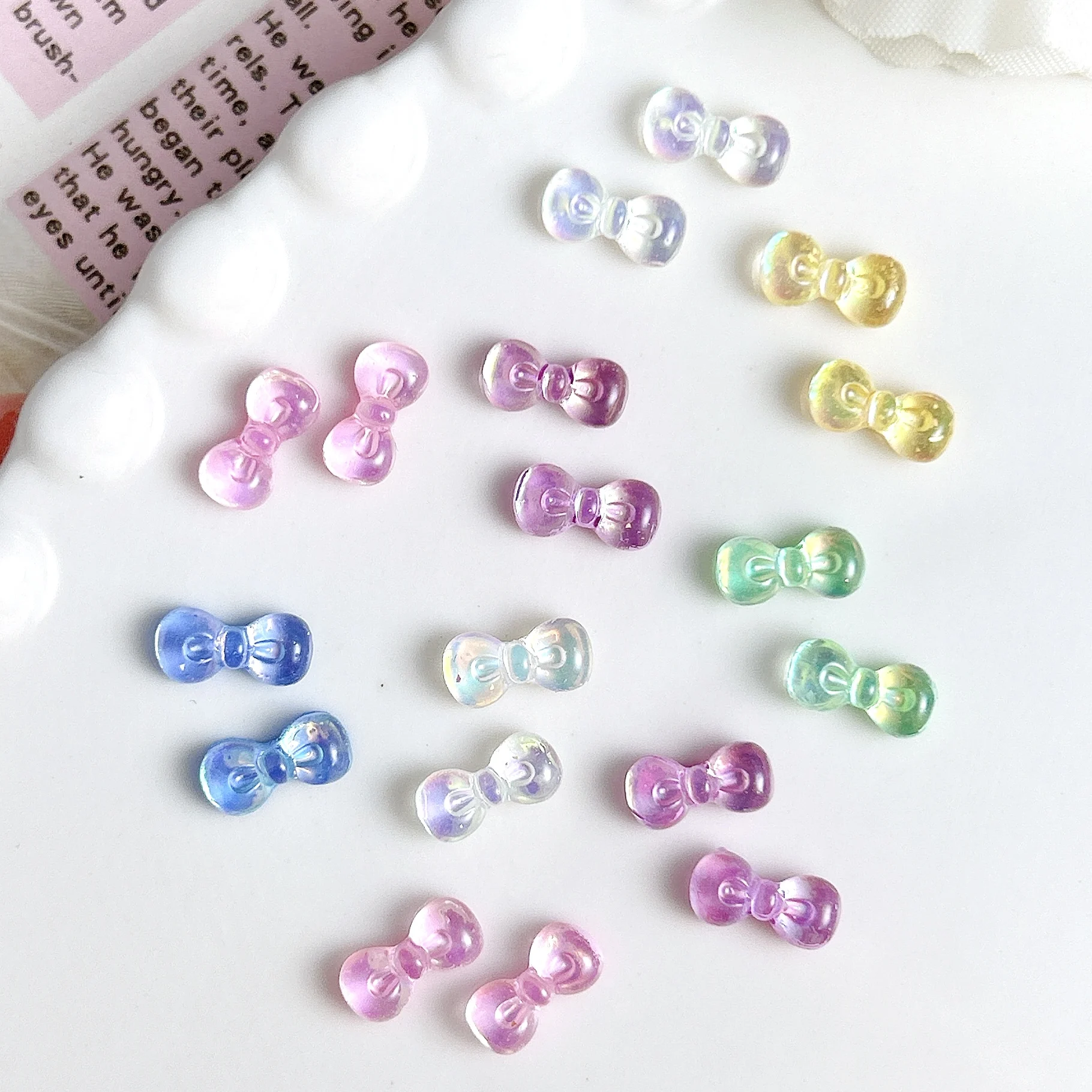 30 ชิ้น Minimalist Chubby Jelly Tie เล็บ Charms โปร่งใสสีสัน Mini Bows เรซิ่นตกแต่งเล็บสําหรับ DIY ต่างหูเล็บ