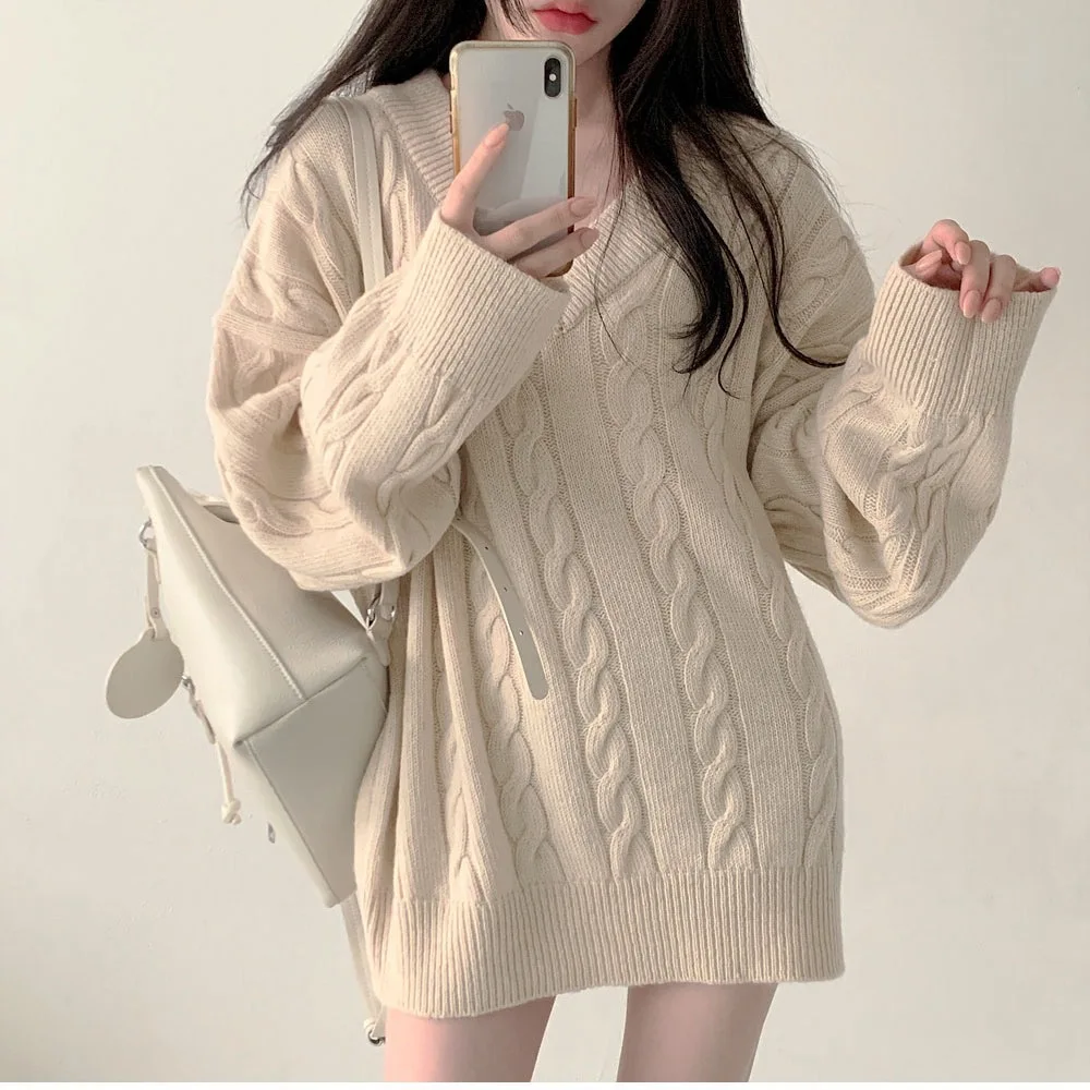 كوريا فضفاضة كسول الخريف والشتاء سترة برقبة على شكل v المرأة المقلية العجين التقلبات حفرة قطاع بسيط سميكة الحياكة