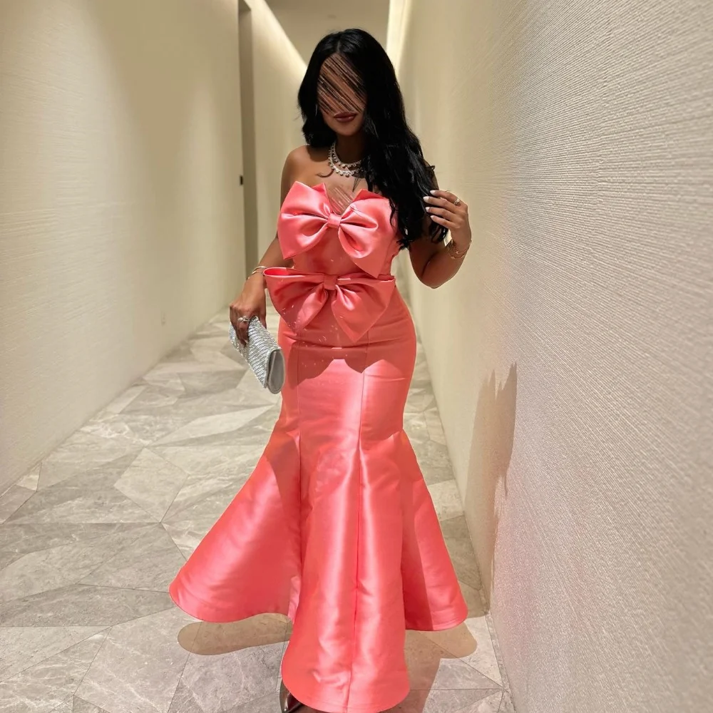 

Customized Sexy High Quality Bow Pleat Mermaid Strapless Midi Dresses Bespoke Occasion Dresses Sizes Available Modern Style Casu