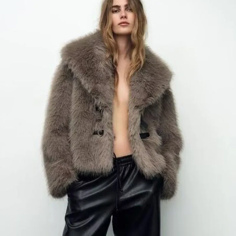 

Women Imitation Fox Fur Faux Fur Elegance Women For Coat 2025 New Autumn Winter Turn Over Collar Fur Coat Faux Fox Fur Coat H518