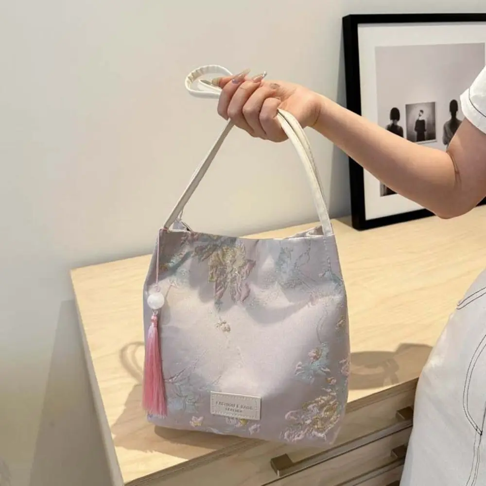 

Temperament New Chinese Style Flower Bucket Bag Butterfly Large Capacity Embroidery Shoulder Bag Handbag Coin Purse Women