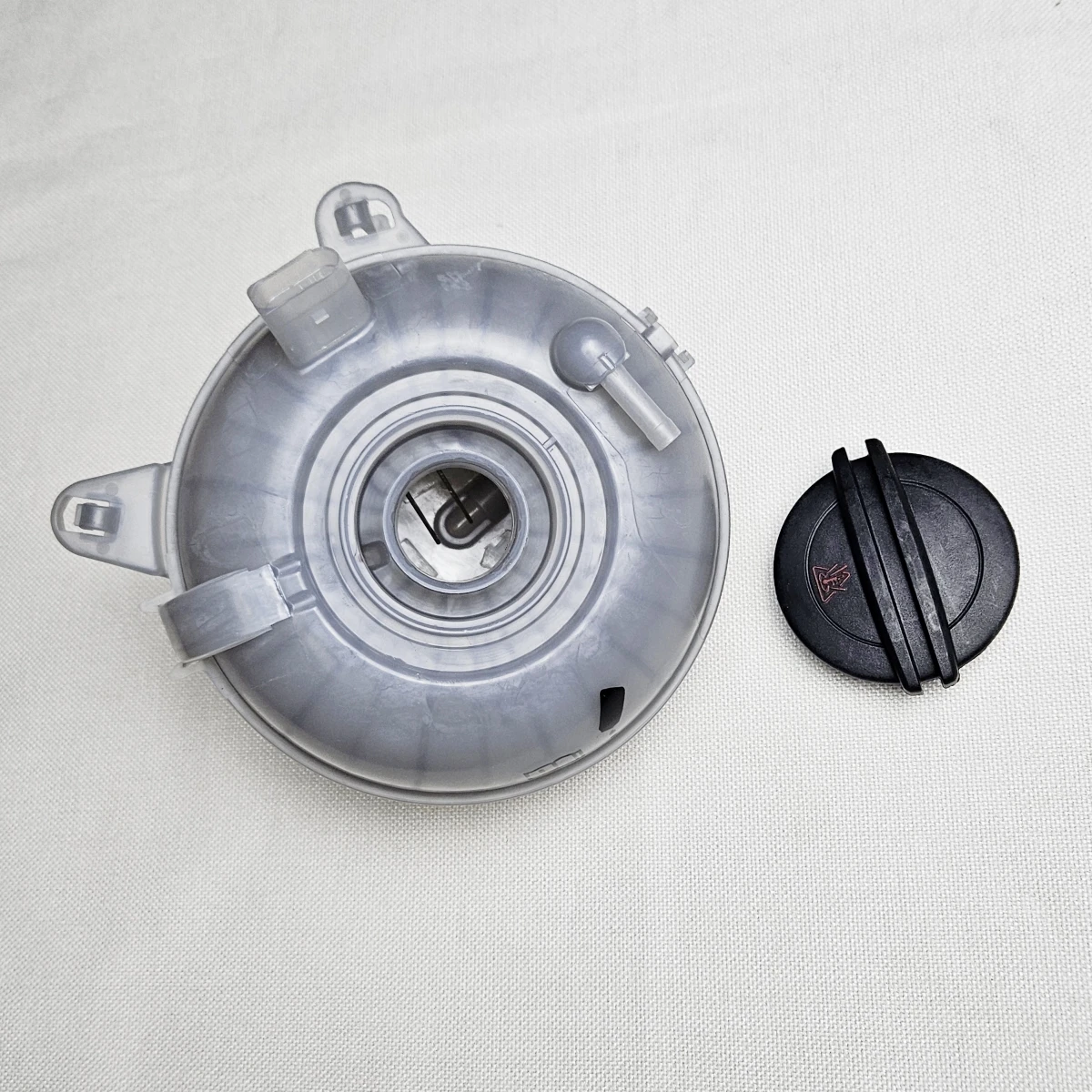 5QD121407H Coolant Reservoir Expansion Tank For MQB VW Golf MK7 Passat B8 Tiguan Audi A3 Q2 Q3 Skoda KODR Kodiaq 5Q0 121 407 G