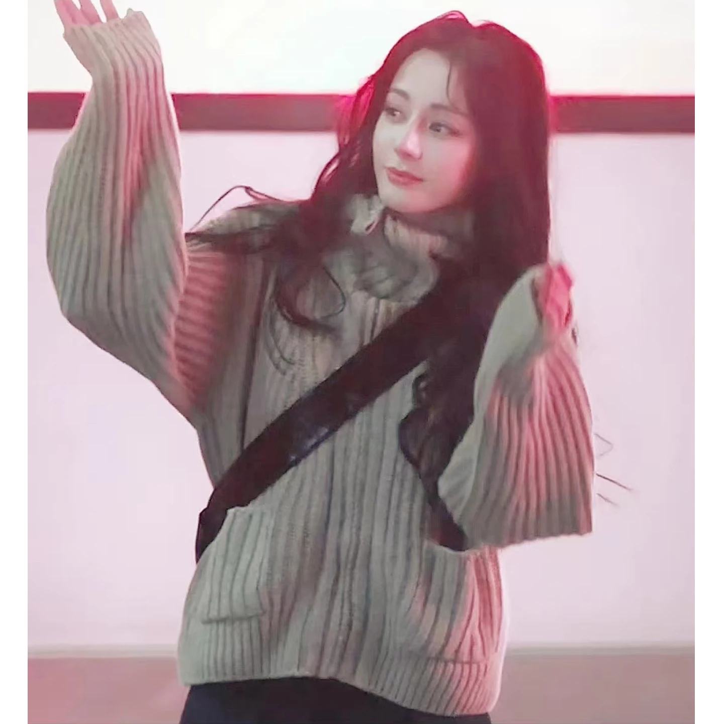 

Dilireba Khaki Zipper Collar Knitted Sweater Women's High-End Feelings Personali High Collar Sweater Coat Top