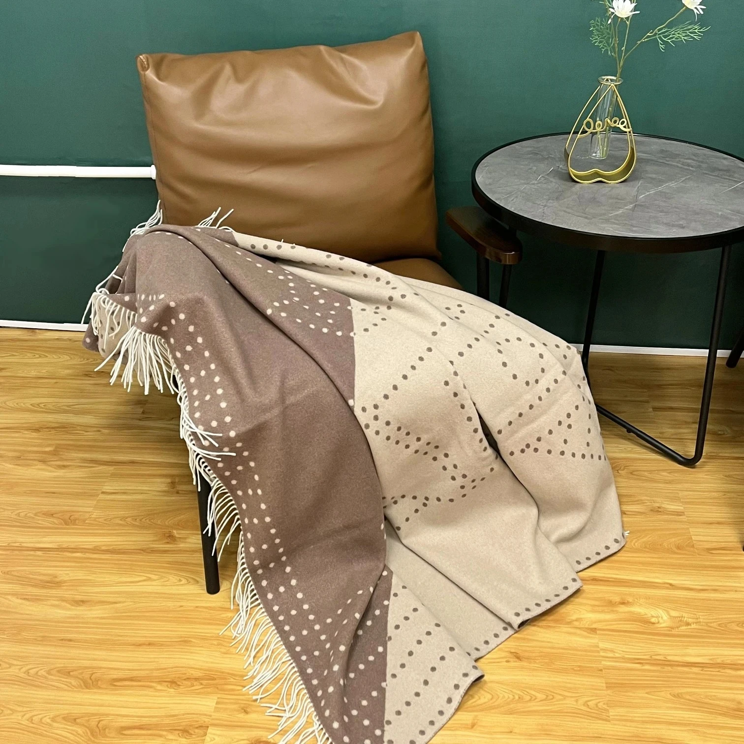 New 100% Wool Horse Blanket 1500g Large size 160x210cm double-sided Jacquard Home Decorative Blanket Tassels Wool Blanket