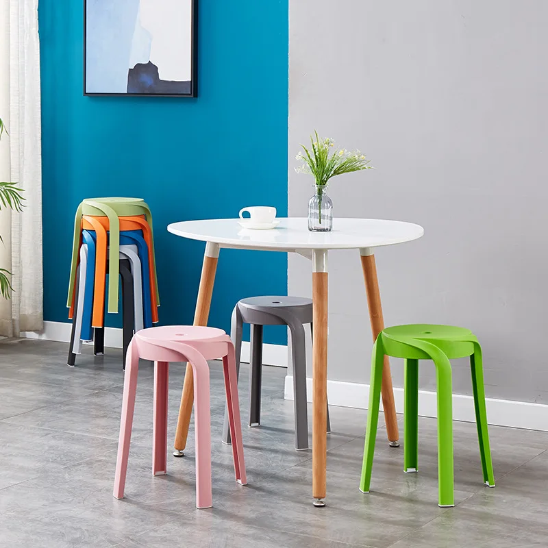 Stylish and Creative Plastic Chairs for Home Use, Stackable for Modern Dining Tables, Round Stools, Café Simple Stools