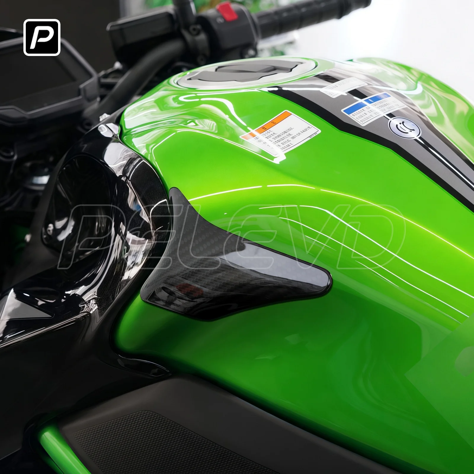 PELEVD 100% CARBON FIBER Fuel Tank Cover Gas Tank Protector Shell Lightweight Guard Cover For KAWASAKI Z900 2017-2021 2022 2023