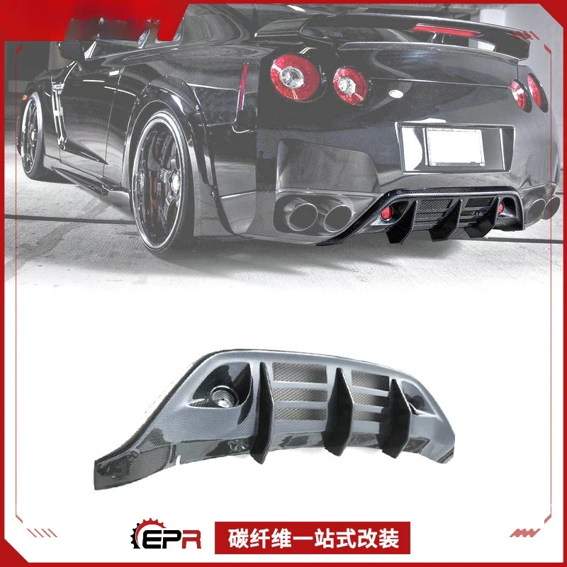 

Для Nissan GT-R R35 – задний спойлер TYPE Z из карбона, небольшая декоративная накладка