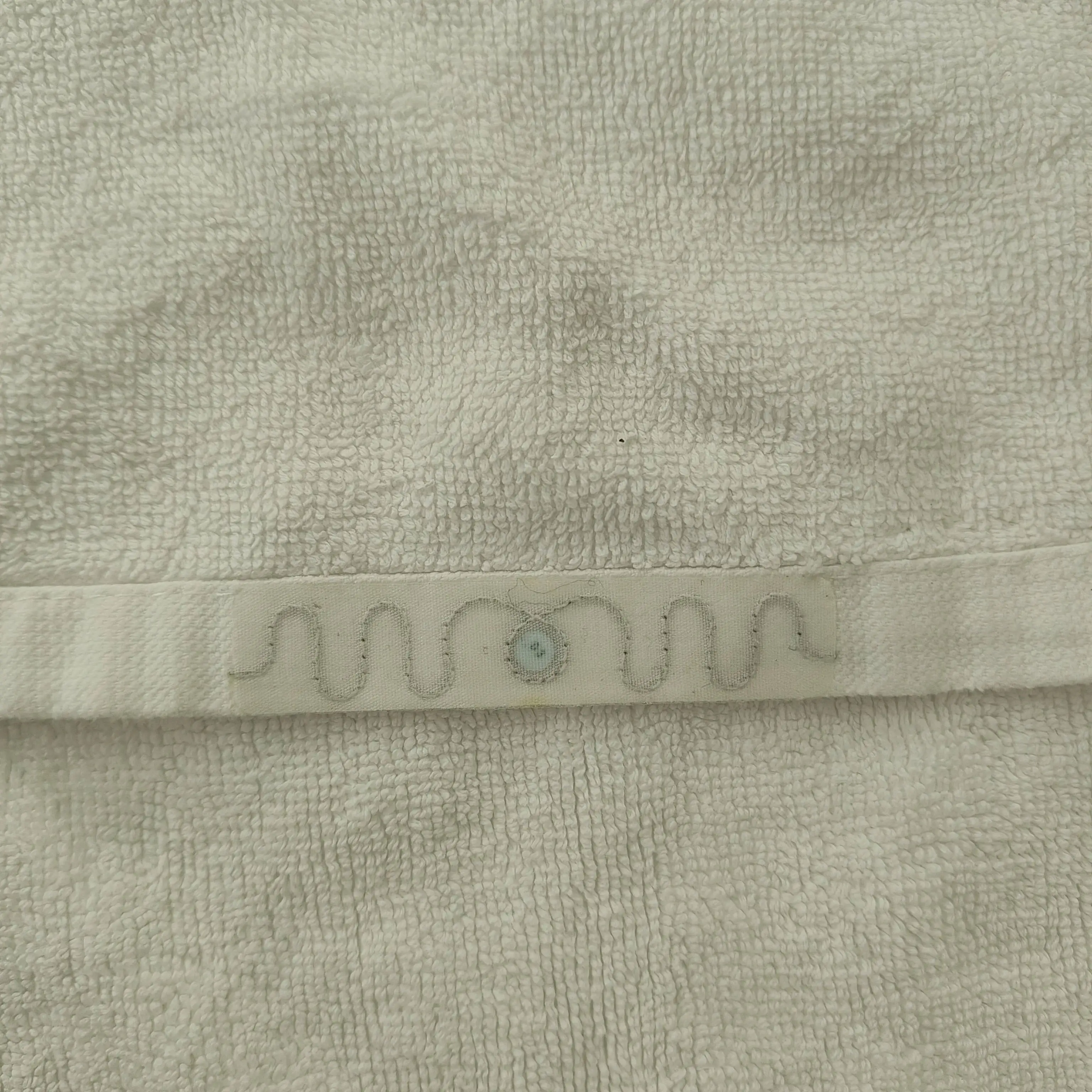 UHF RFID laundry tag Washable heat resisting hotel Linen clothing 902-928MHZ NXP UCode8 EPC Gen2 6C smart card passive RFID tags