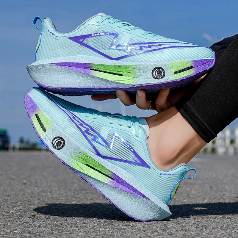 Outdoor Running Shoes Men Wear-resistant Sneakers Women Shoes Mesh Breathable Lace-up Fashion Casual Sports Shoes Women