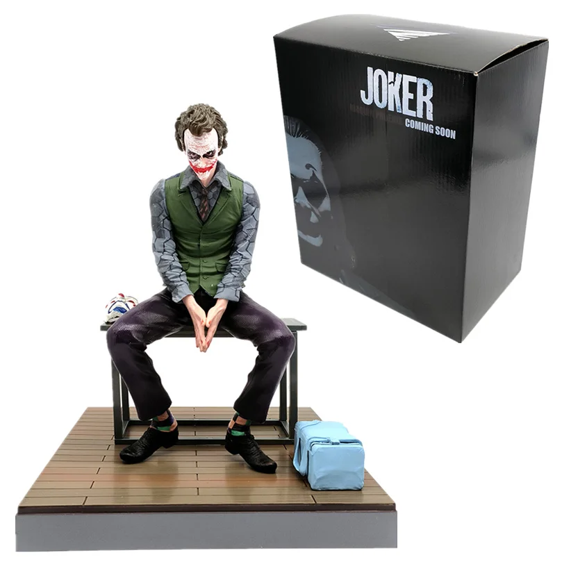 29cm Detective Comics Joker Figure Model Mafex Anime Figure Suicide Squad Joker Harleen Quinzel Supervillain Model Gift Toy