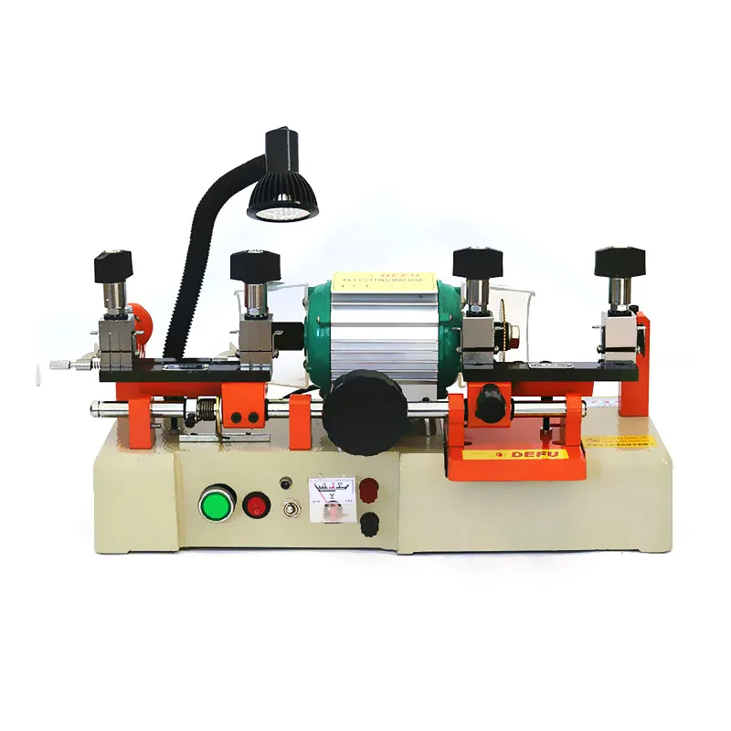 

Станок для резки ключей 239AB, изготовление копирования автомобиля/двери/ключ с крестообразным замком, с горизонтальной двуглавой головкой, мощность: 120 Вт