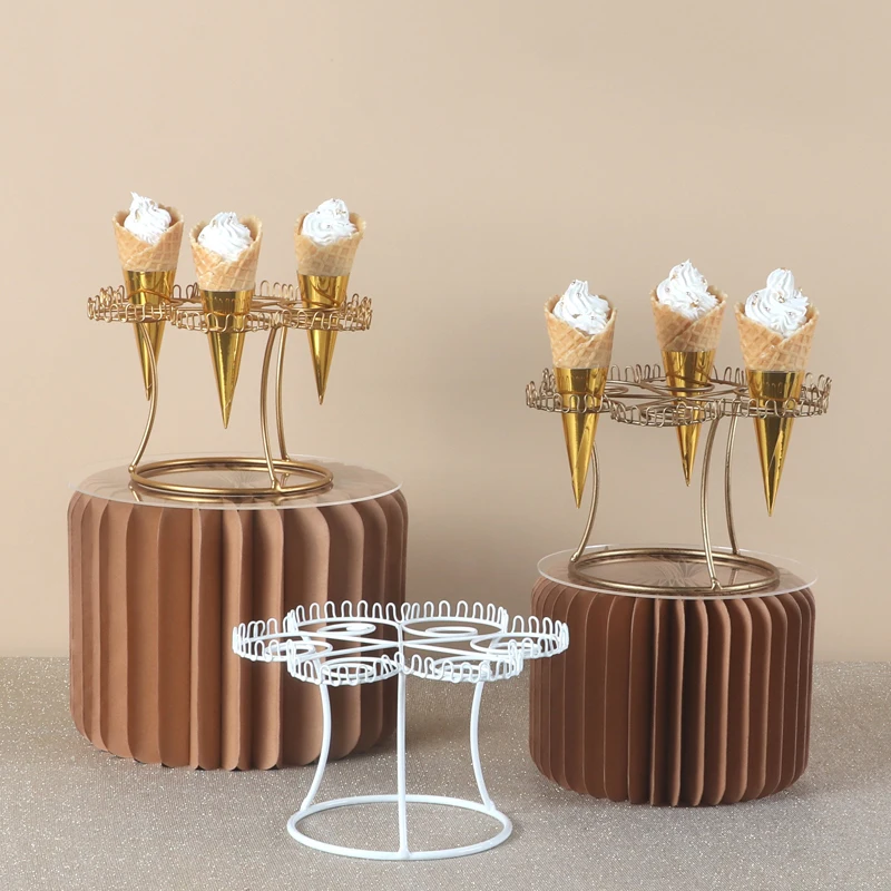 

European dessert table ornament cone holder circular cone cake holder crispy cone holder ice cream display rack