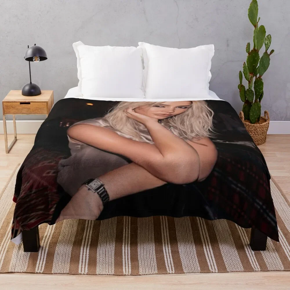 

Madelyn Cline Throw Blanket manga Softest sofa bed Designers Blankets