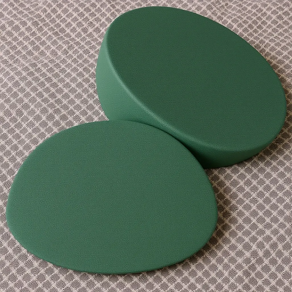 

2Pcs Floral Foam Half Balls Green Dry Water Absorbing Semi-Spherical Bases for Wedding Centerpieces Wreaths Craft Arrangement