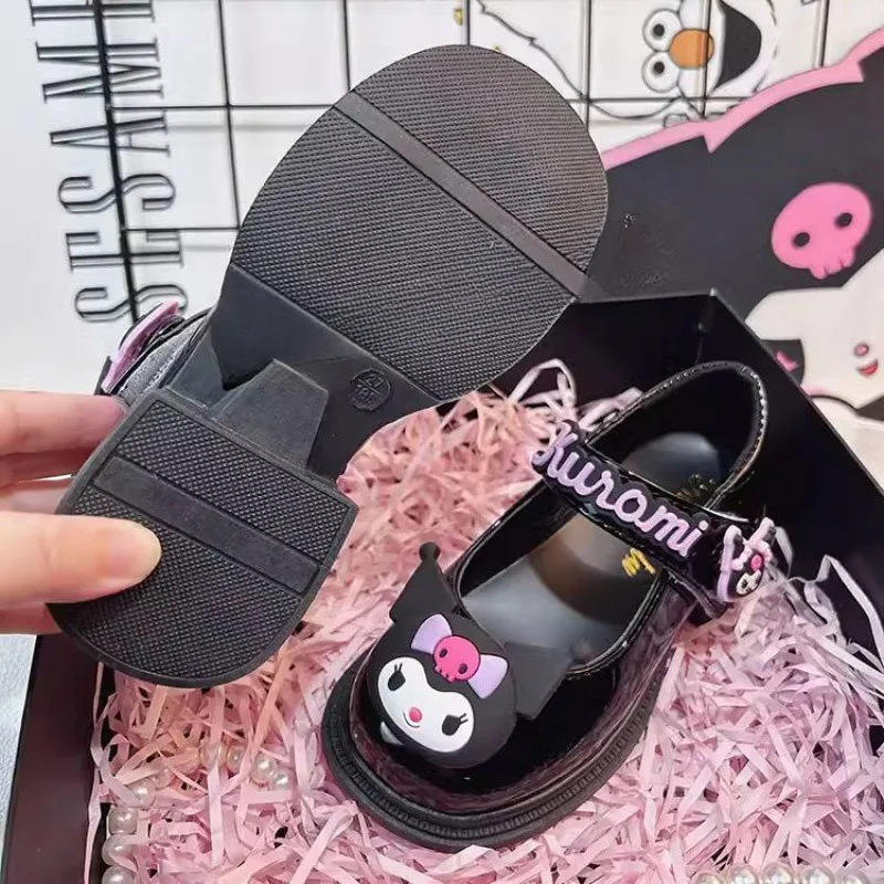 2024 New Sanrio Kuromi Black Lolita Princess Leather Shoes Girls Fashion Soft Sole Kawaii Cartoon Anime Character accessori