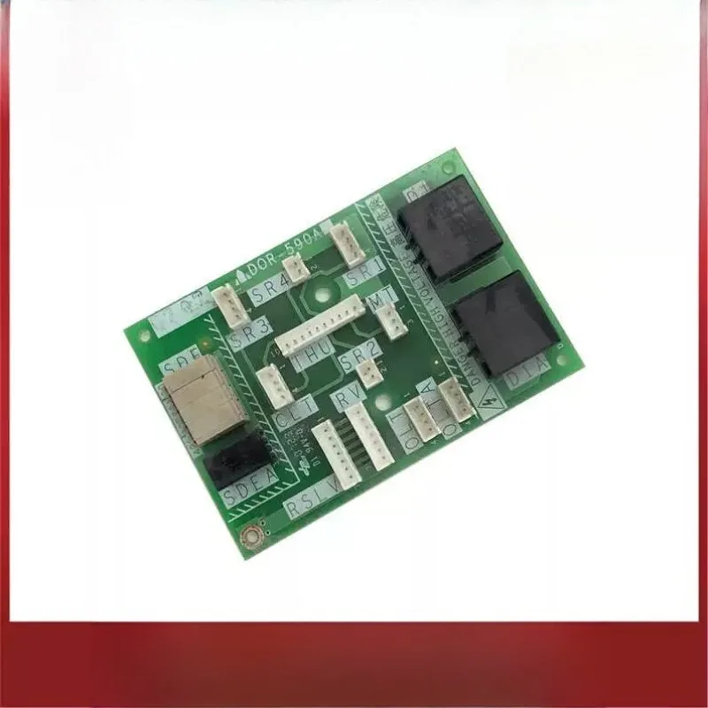 أجزاء مناسبة للوحة واجهة آلة باب غرفة آلة ميتسوبيشي DOR-590A/565/560/580/600 ملحقات المصعد الجديدة