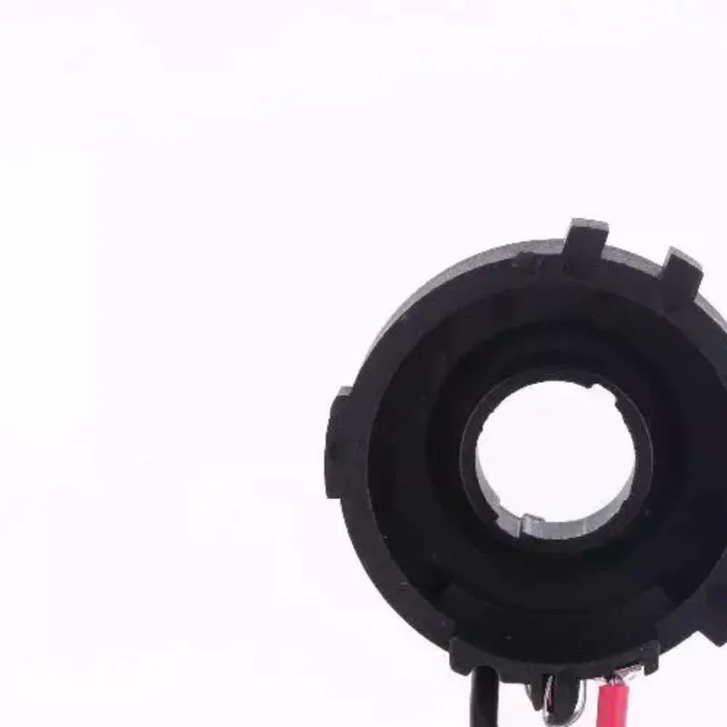 New 2Pcs Headlight Bases Retainers For Golf 7 MK7 MK6 Tiguan Sharan Multivan Touran Scirocco Passat B7 H7 LED Socket Adapters