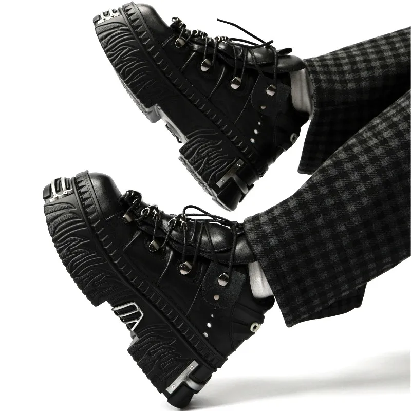 

Боевые мужские туфли в стиле панк Готические женские кроссовки Черные туфли на плоской платформе в стиле рок на плоской подошве Металлический декор Повседневные кроссовки с металлическим носком Y2K Shoes