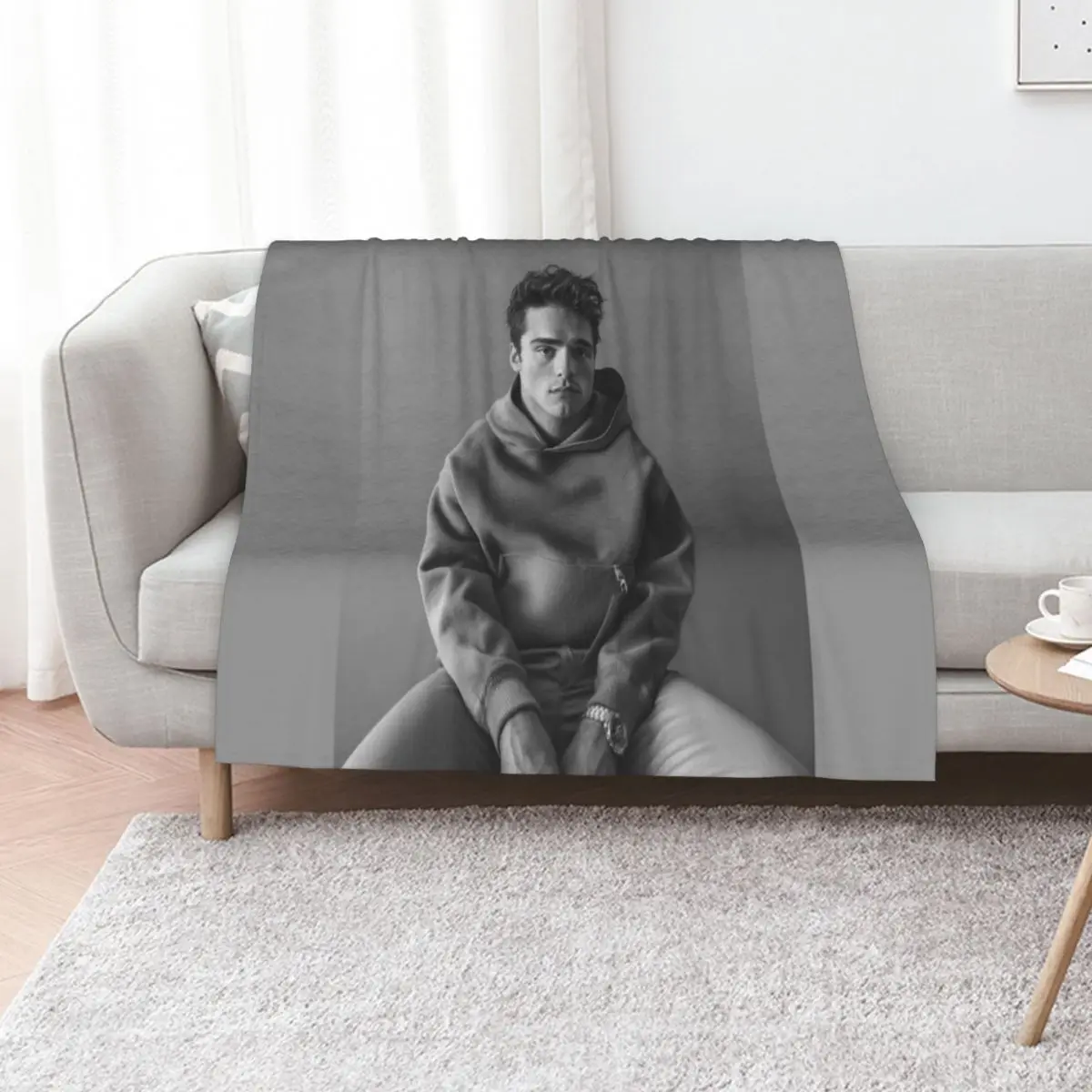

Jacob Elordi Throw Blanket Blankets Sofas Of Decoration Thins Thin Plush Blankets