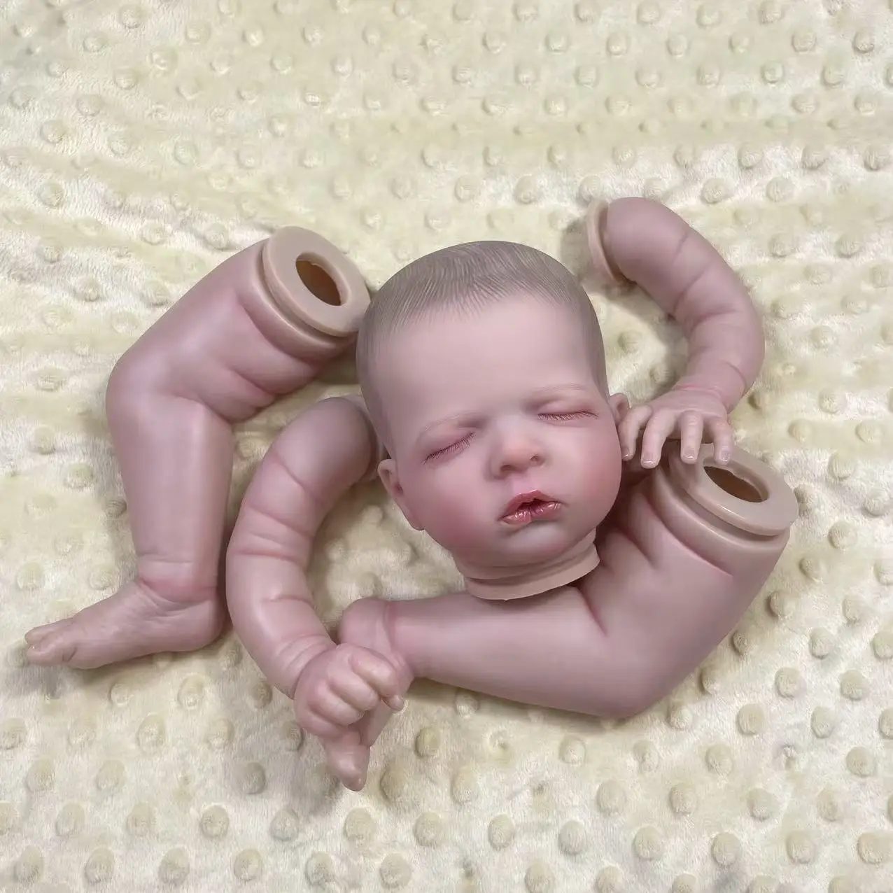 

20-дюймовая 3D окрашенная кожа куклы Reborn Kit Луиза с прошитыми ресницами и тканевым телом в разобранном виде части куклы Reborn Baby формы для самостоятельного изготовления