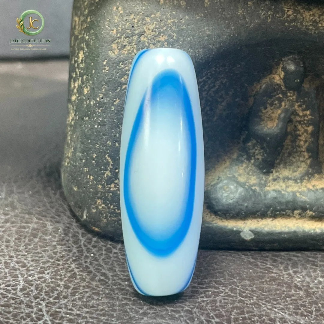 Tibetan Nepalese Himalayan Bead Ancient agate Old Dzi Talisman eye Bead Amulet