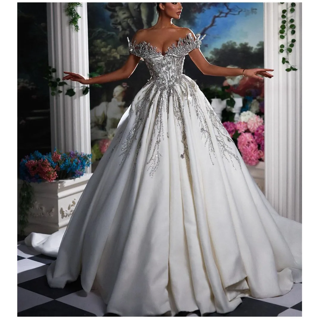 

Exquisite Ball Gown Wedding Dresses Sleeveless V Neck Off Shoulder Sequins Appliques Diamonds Bridal Gowns Vestina De Novia