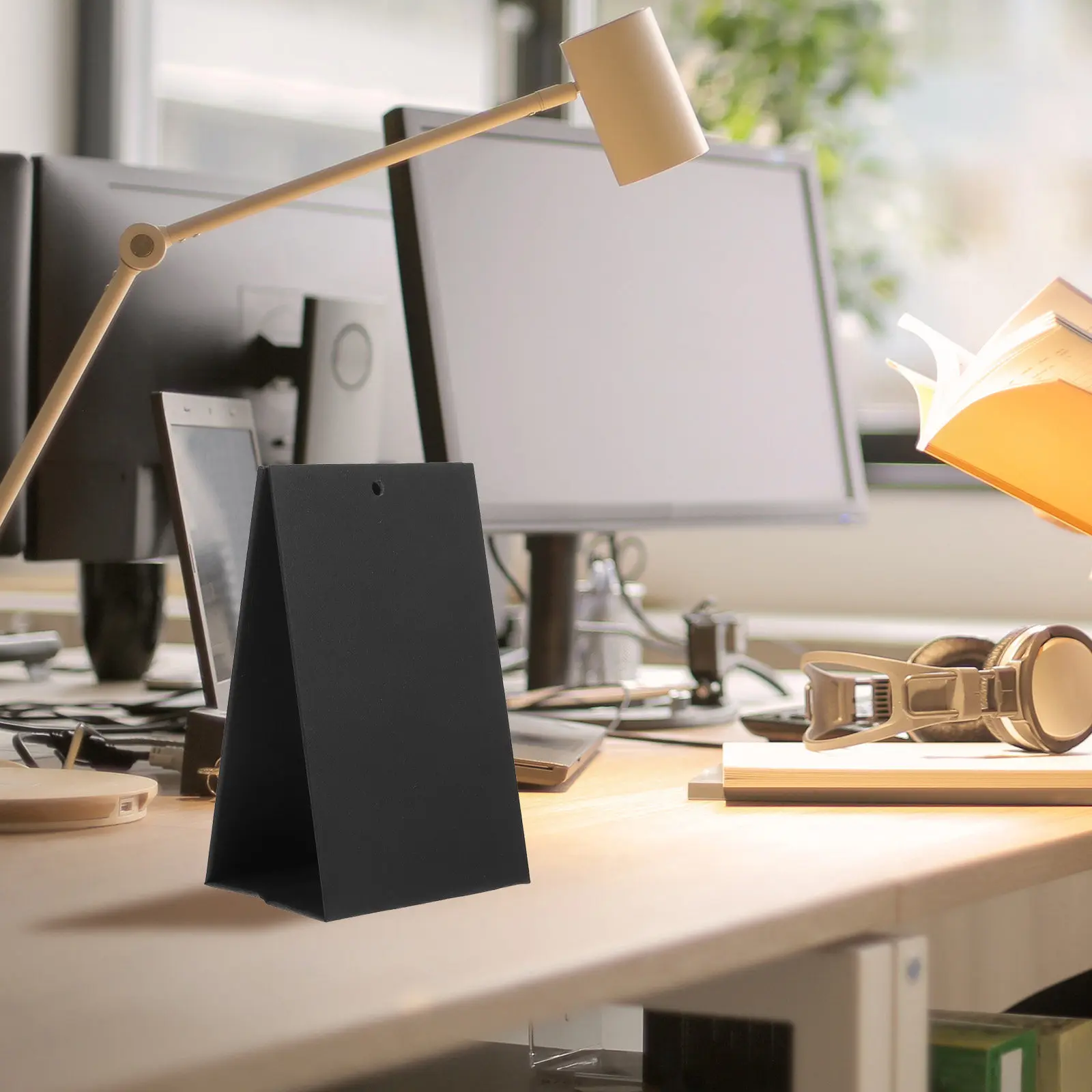 

Versatile Thickened Paper Desk Calendar Holder Stand Vertical Flip Calendar Rack for Office Tabletop Memo Photo Display