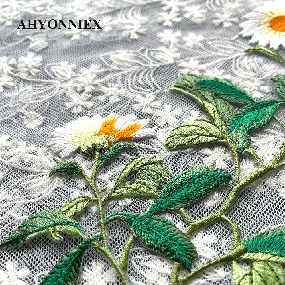 1 قطعة الحديد على شارة مطرّزة ملصقات زهرة الإقحوان اللطيفة للملابس DIY اكسسوارات الديكور