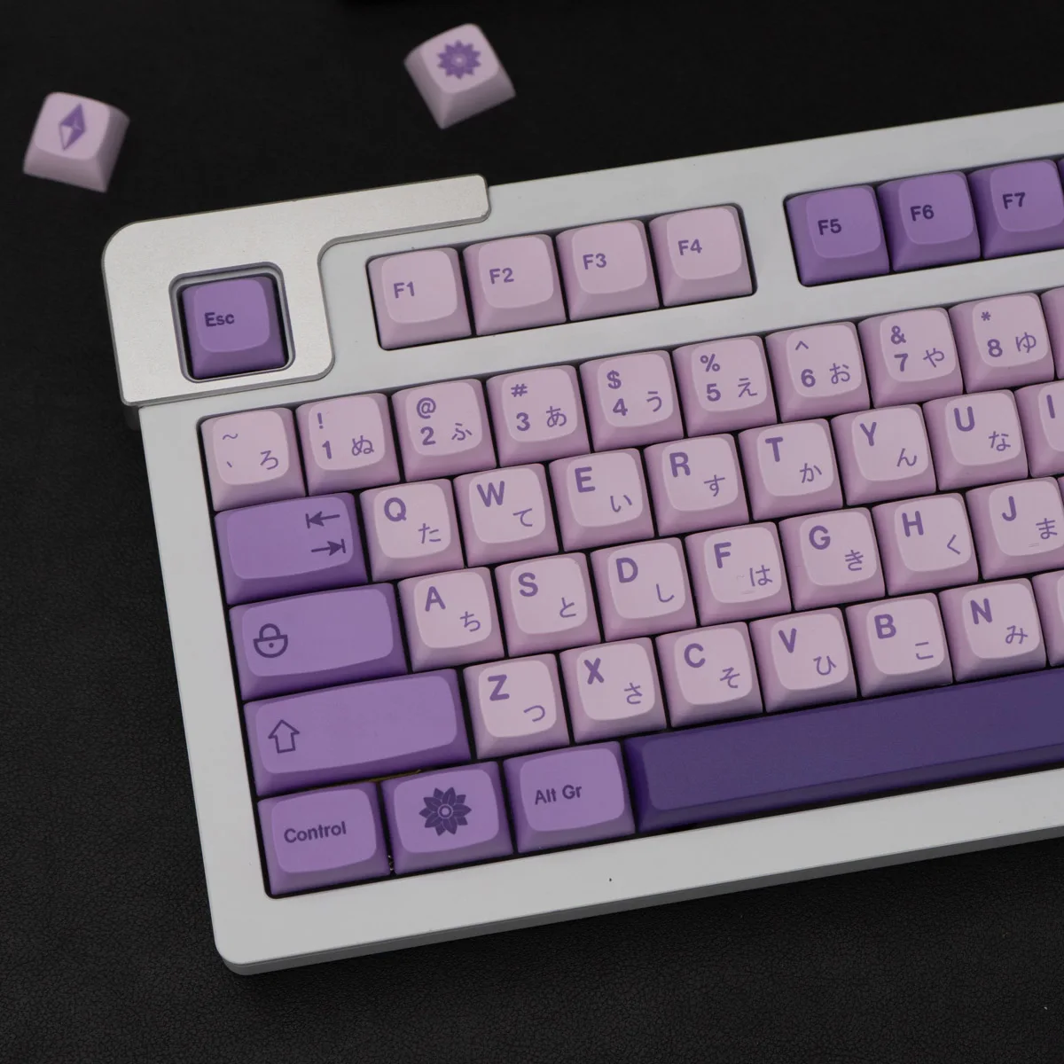XDA Frost Witch Keycaps 134 Keys PBT Dye Sublimation Purple Emilia