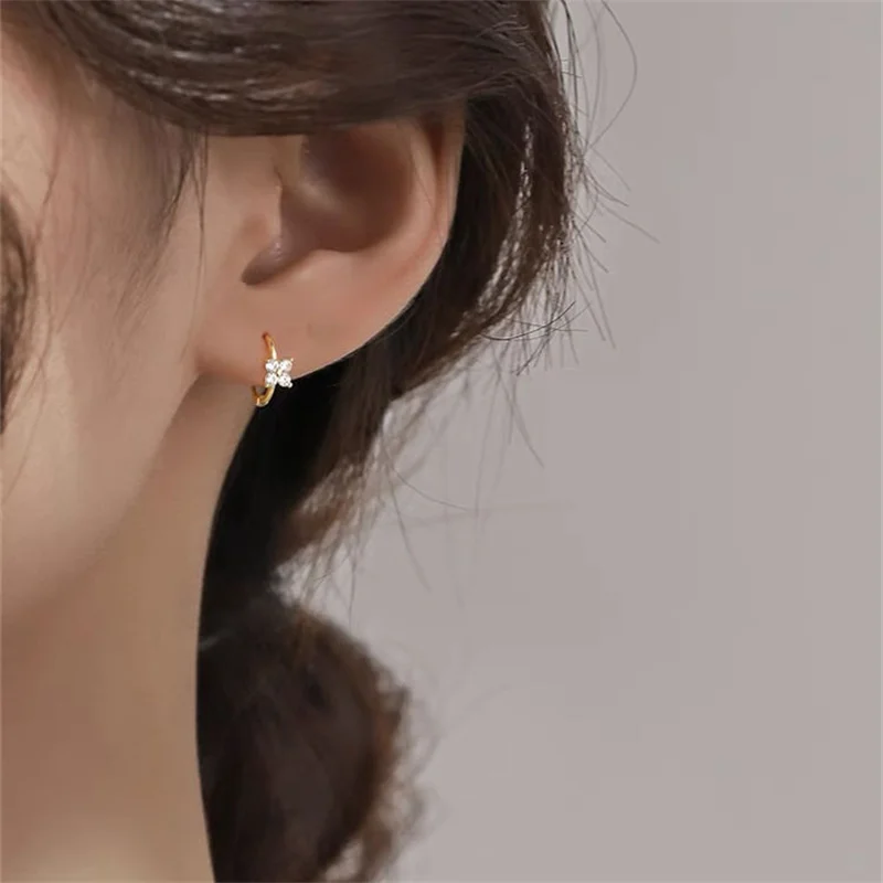 Trendy Cute Sweet Hollow Heart Zircon Hoop Earring For Women Classic Shiny Stud Earrings Fashion Small Ear Buckle Female Jewelry image 6