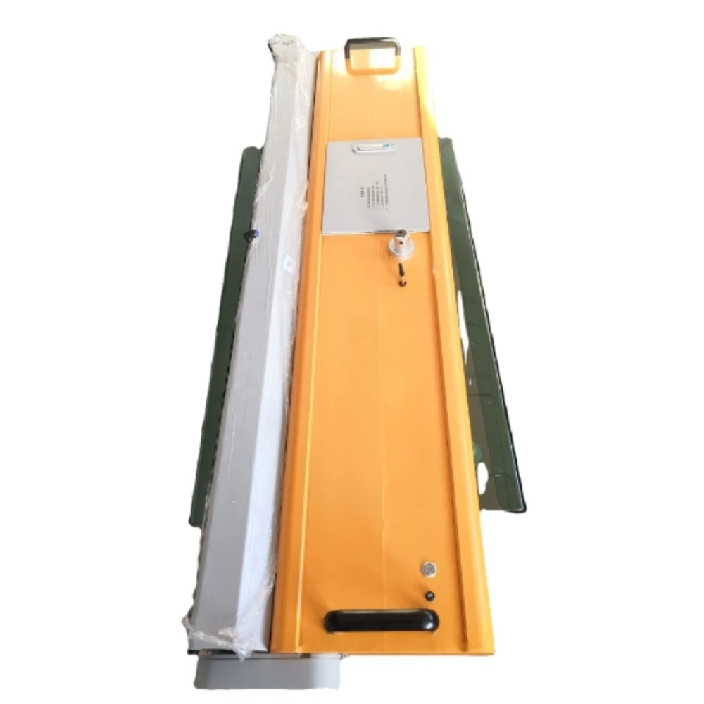 Photovoltaic remote control robot cleaning equipment/roof distributed remote control cleaning machine/ image 5