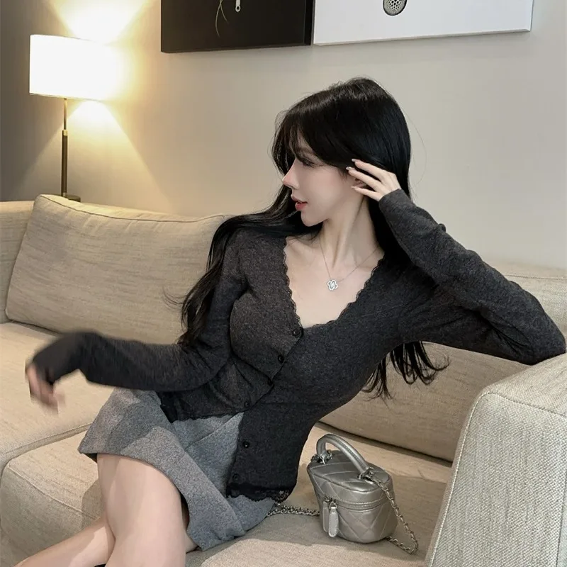 

Spring 2026 Faionable Long Sve Lace Trim Open Cardigan Women's Slimming Top Korean Sle V-ne ort Length Pure Color