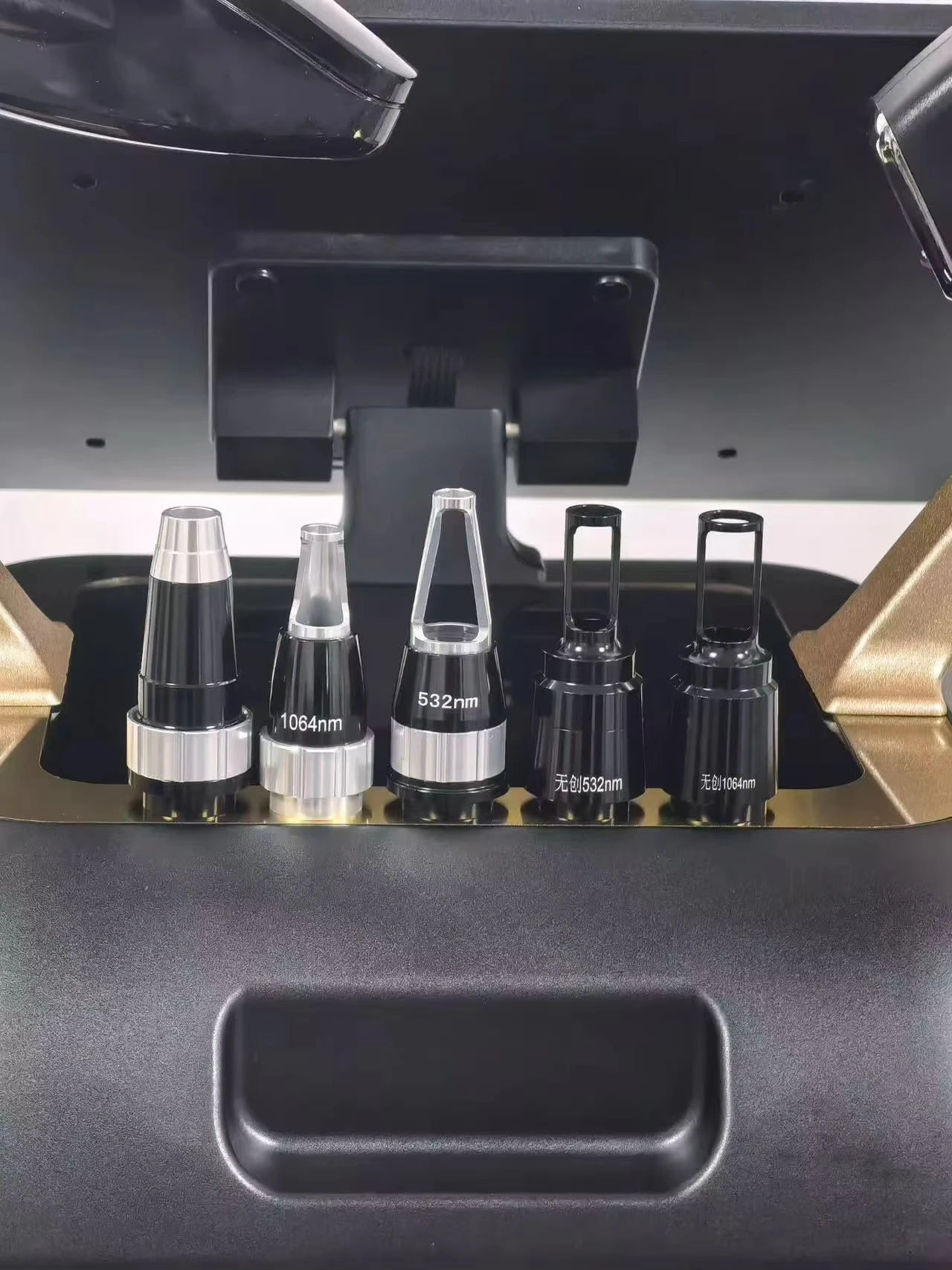 

Профессиональный лазерный аппарат 2-в-1 для удаления волос 808нм/755нм/940нм/1064нм: комбинированное удаление волос, пигментации и татуировок