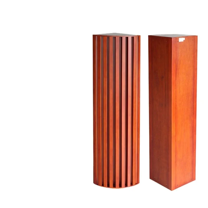 Sound-absorbing panels, solid wood, composite low-frequency traps