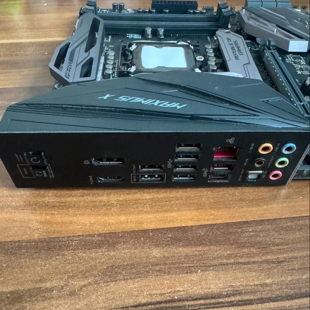 Para ASUS Z370 Desktop Mainboard LGA1151 suporta CPU de 8a e 9a geração ROG MAXIMUS X HERO