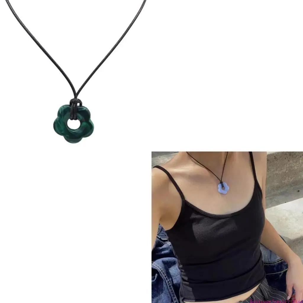 E1PE Flower Necklac… - image